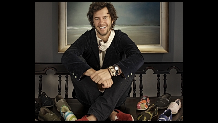 Blake Mycoskie of TOMS Shoes Finishes Just Behind Bill Murray at Celebrity Golf Tournament